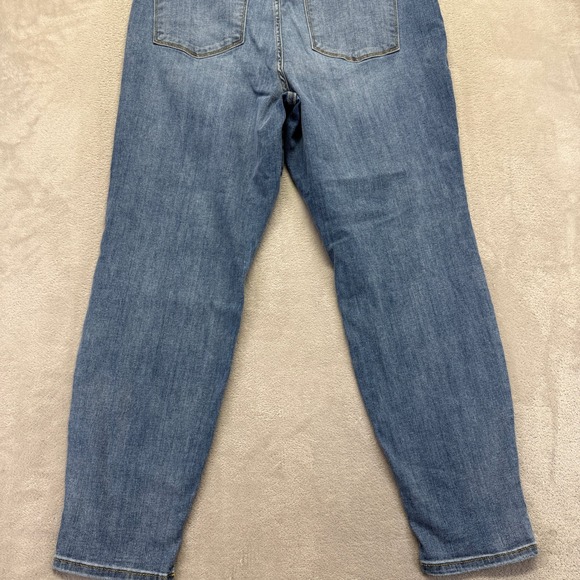 Judy Blue High Rise Faded Blue Jeans - Picture 6 of 12